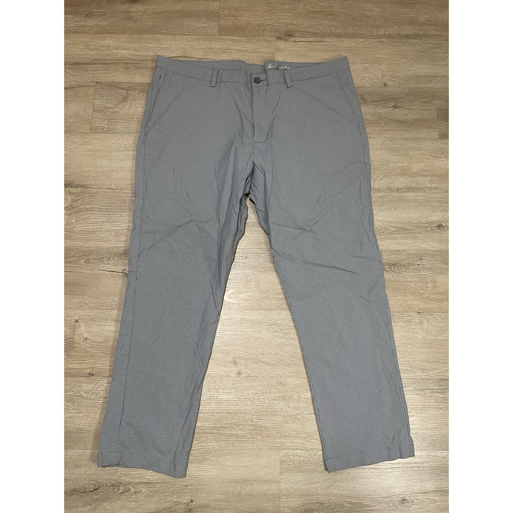 Tommy Bahama Silk Pants Men's 42x30 Gray Pattern Chino Flat Front Pants